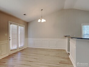 425 Eglington Tr in Locust Grove, GA - Building Photo - Building Photo