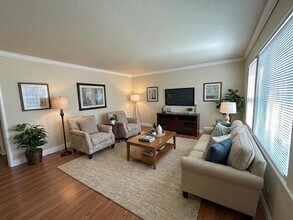 1880 San Vincente Dr in Concord, CA - Building Photo - Building Photo