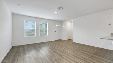 3716 Celesta Vis Ave in Henderson, NV - Building Photo - Building Photo