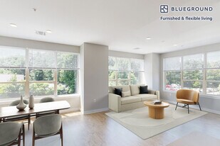 861 Broadway in Saugus, MA - Building Photo