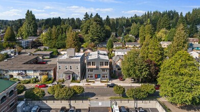 10120 NE 185th St, Unit Unit A in Bothell, WA - Building Photo - Building Photo