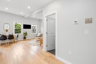 338 Hurley St in Cambridge, MA - Building Photo - Building Photo