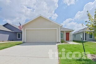 907 Ponderosa Ln in Princeton, TX - Building Photo