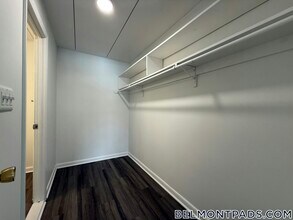 55 Hill Rd, Unit 201 in Belmont, MA - Building Photo - Building Photo