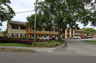 Winter Park Oaks in Winter Park, FL - Building Photo - Building Photo