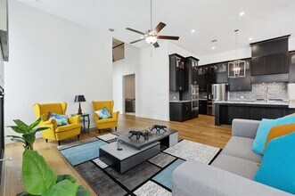 9308 Rockmount Drive in Dallas, TX - Building Photo - Building Photo