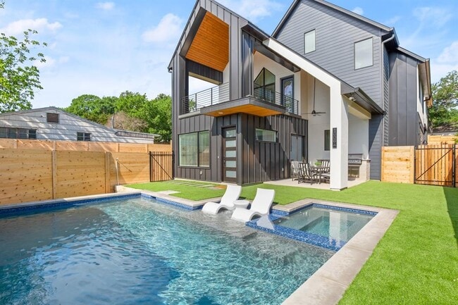 property at 1006 Winsted Ln