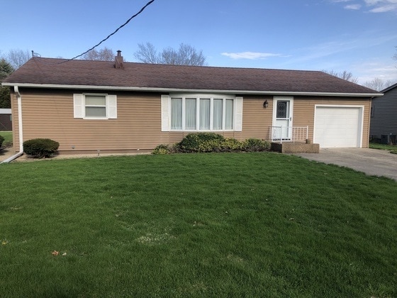 212 N Olive St in Toulon, IL - Building Photo - Building Photo