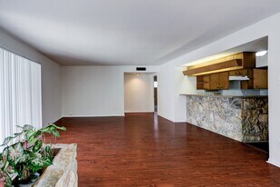 3703 Roseland St in Houston, TX - Building Photo