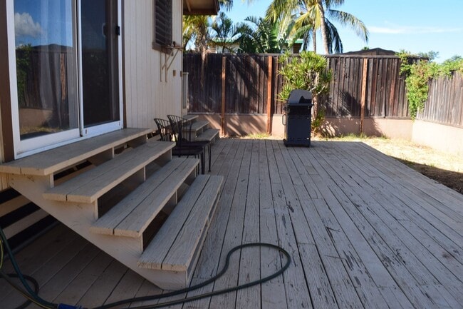 property at 28 Nohokai St