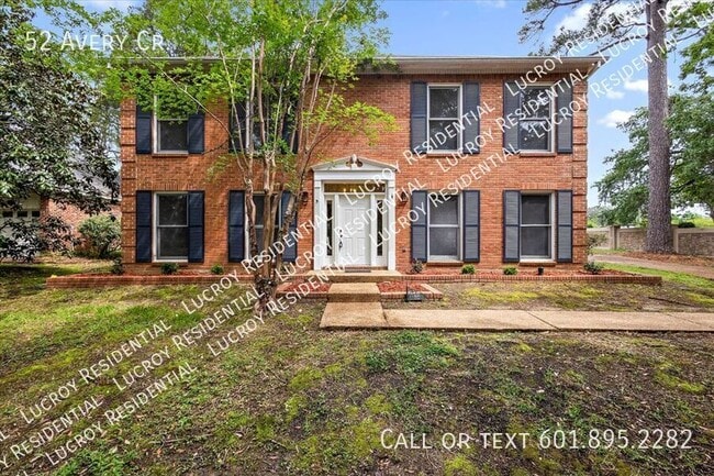 52 Avery Cir