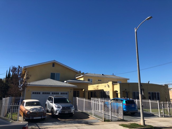 St Charles/ Vineyard Apartments in Los Angeles, CA - Building Photo - Other