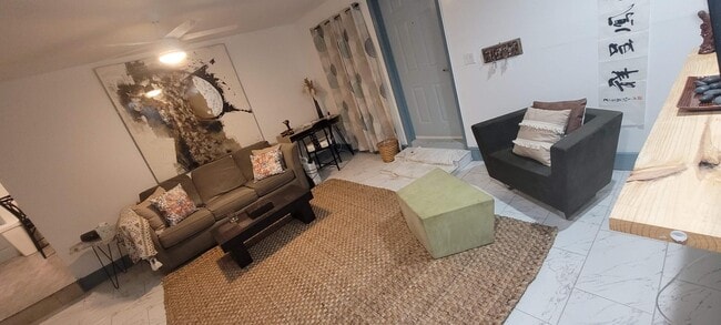 104 NE 5th St in Fort Lauderdale, FL - Building Photo - Building Photo