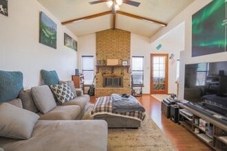 724 Dooley St in Alamogordo, NM - Building Photo - Building Photo