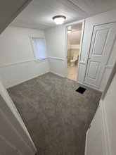 1100 Lincoln Ave NW in Grand Rapids, MI - Foto de edificio - Building Photo