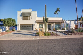 2016 E State Ave in Phoenix, AZ - Building Photo - Building Photo