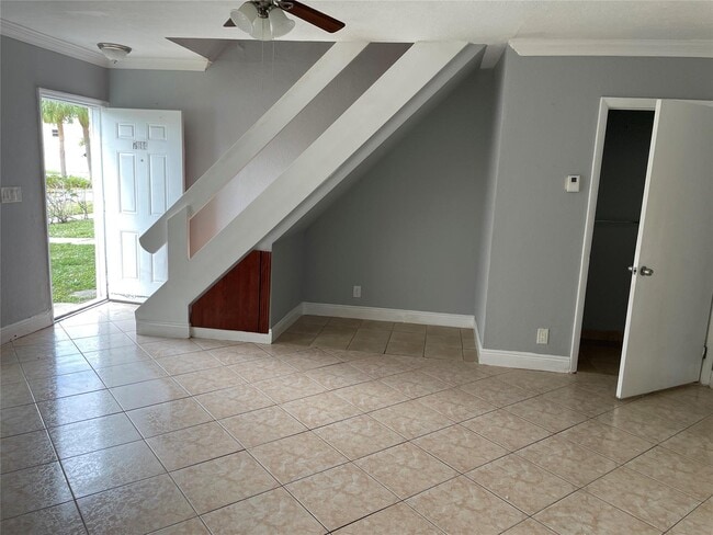 7944 Kimberly Blvd in North Lauderdale, FL - Building Photo - Building Photo