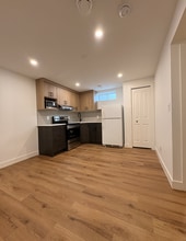 86 Tuscarora Cir NW in Calgary, AB - Building Photo - Building Photo