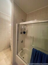 1689 Beacon St in Brookline, MA - Building Photo - Building Photo