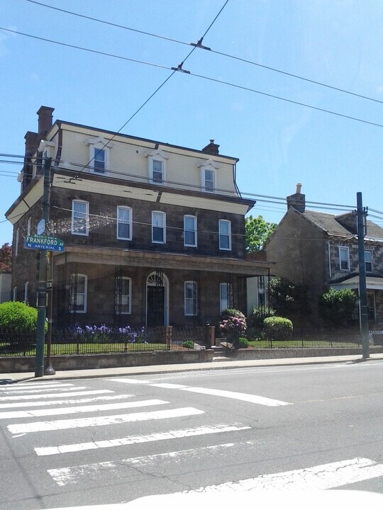 8139 Frankford Ave, Unit 3 in Philadelphia, PA - Building Photo