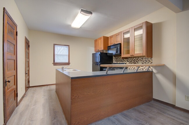 811 John St in Joliet, IL - Building Photo - Building Photo