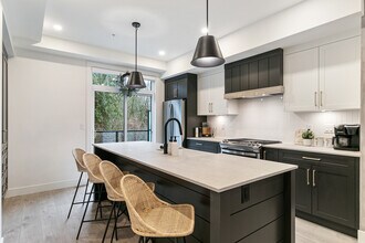 7967 197 St in Langley, BC - Building Photo - Building Photo