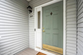 203 Muskflower Ct in Toms River, NJ - Building Photo - Building Photo