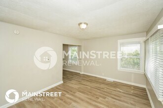 4608 N Hartman Dr in Lawrence, IN - Building Photo - Building Photo