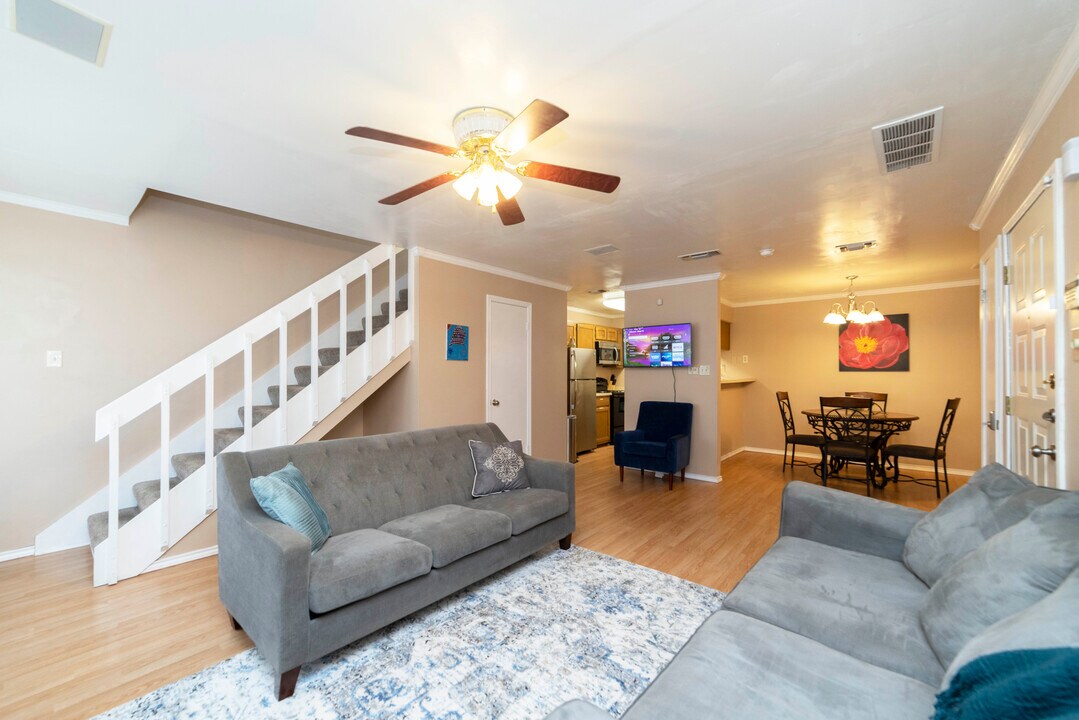 4107 Medical Dr, Unit 6208 in San Antonio, TX - Building Photo