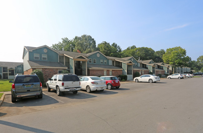 Willow Creek Apartment Homes in Scottsboro, AL - Building Photo - Building Photo