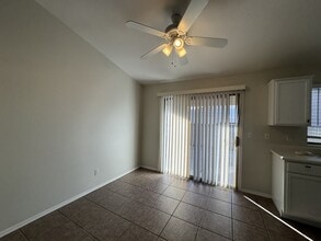 2720 Superba Ave in Kingman, AZ - Building Photo - Building Photo