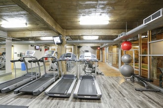 KC Loft Central in Kansas City, MO - Building Photo - Interior Photo