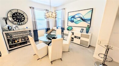 5639 N Honore Ave in Sarasota, FL - Building Photo - Building Photo