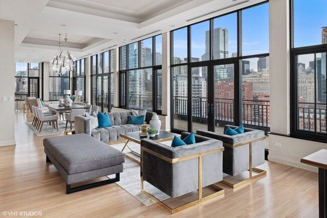 400 W Ontario St in Chicago, IL - Building Photo - Building Photo