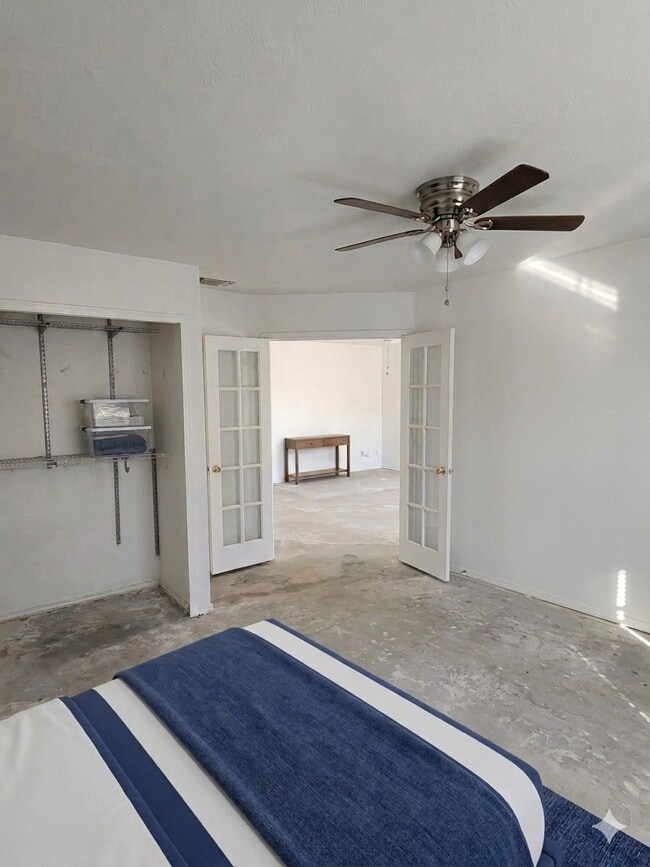 property at 2448 Sunflower Dr