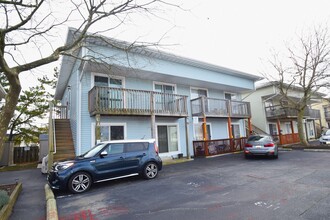 113 Jamestown Rd, Unit Balmoral 113C in Ocean City, MD - Building Photo - Building Photo