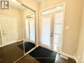 213 Bandelier Way in Ottawa, ON - Building Photo - Building Photo