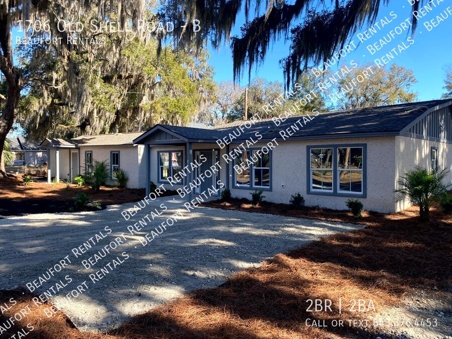 1706 Old Shell Rd in Port Royal, SC - Building Photo