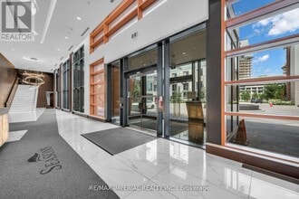 85-1885 McMahon Dr in Toronto, ON - Building Photo - Building Photo