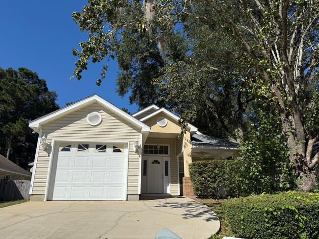 property at 3533 Lands End Ln