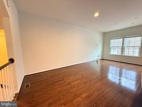 7296 Dorchester Woods Ln in Severn, MD - Building Photo - Building Photo