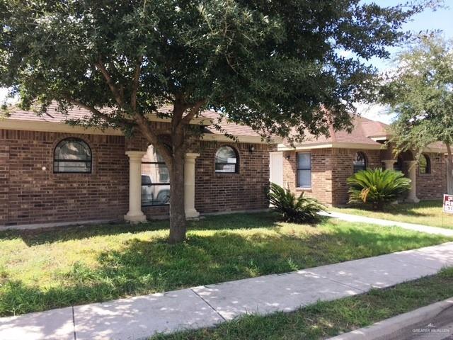 property at 14 South Dr