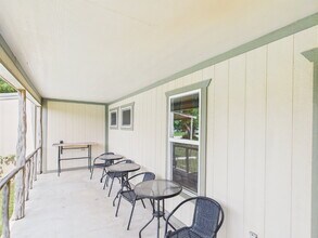 340 Loring St in Stonewall, TX - Building Photo - Building Photo