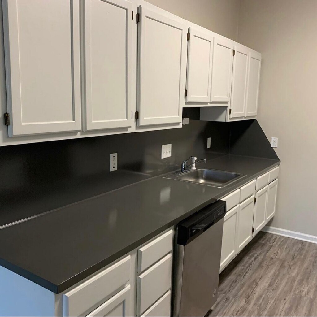 Apartments On 20th Hickory, NC Apartments