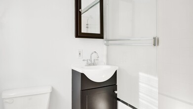 3110 Walton Ave in Los Angeles, CA - Building Photo - Building Photo