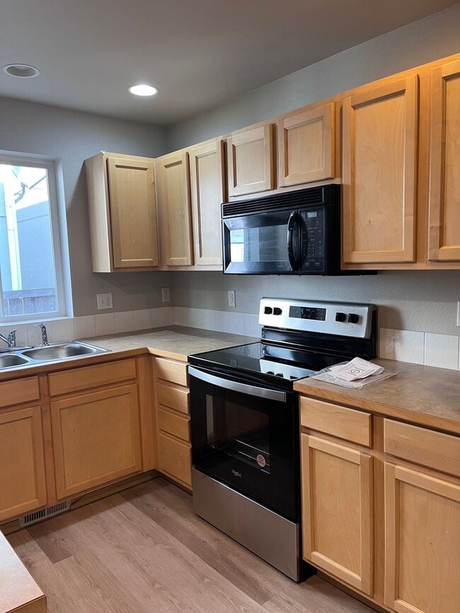 property at 7241 177th St E