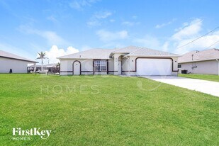 4410 NW 32nd Terrace in Cape Coral, FL - Building Photo