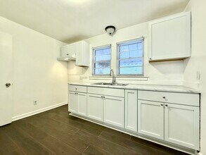 225 E Lincoln Ave in Muskegon Heights, MI - Building Photo - Building Photo