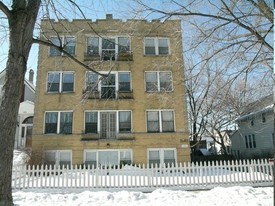 4858 N. Hermitage Ave. Apartments