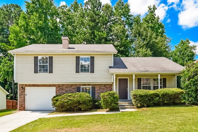 property at 5620 Regency Forest Ct